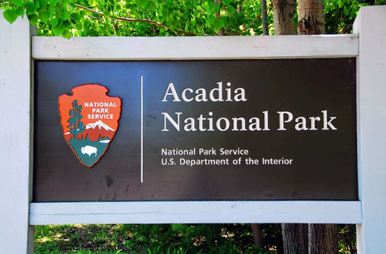 Acadia-Sign